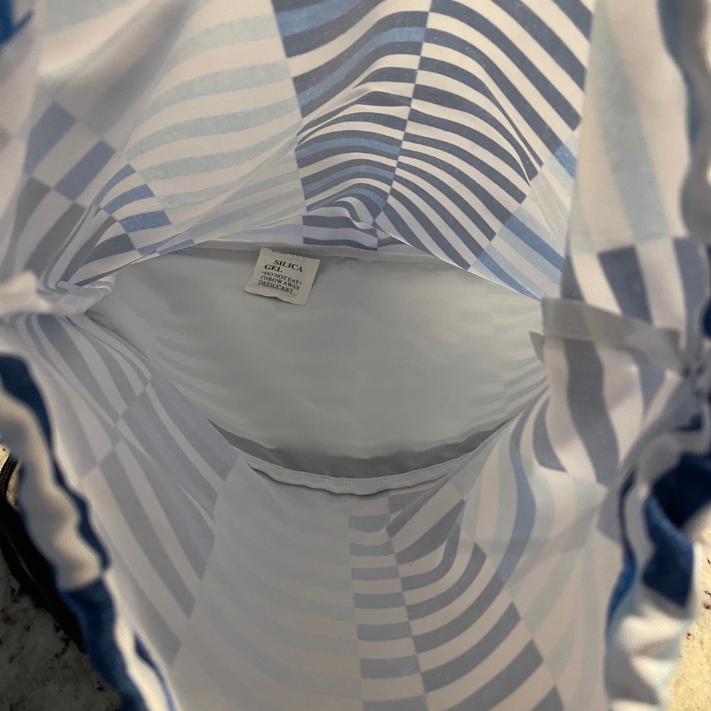 Scout Drawstring Backpack Unisex OS Blue White Geometric Stripe Cinch Bag Pocket - Picture 4 of 6